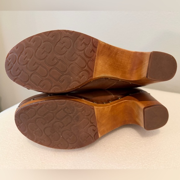 UGG Australia Lynnea Clog Boots Fold Over Shearling Cuff Brown Size 9 - Picture 6 of 12